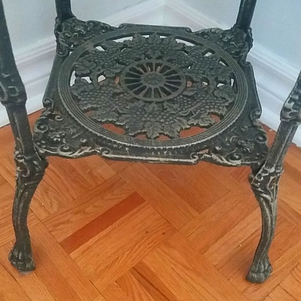 Vintage Heavy Metal Plant Stand - Picture 6 of 10